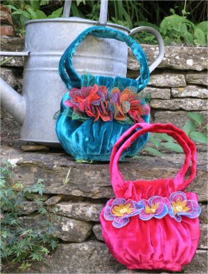 click to return to Wearable Art click to return to Wearable Art